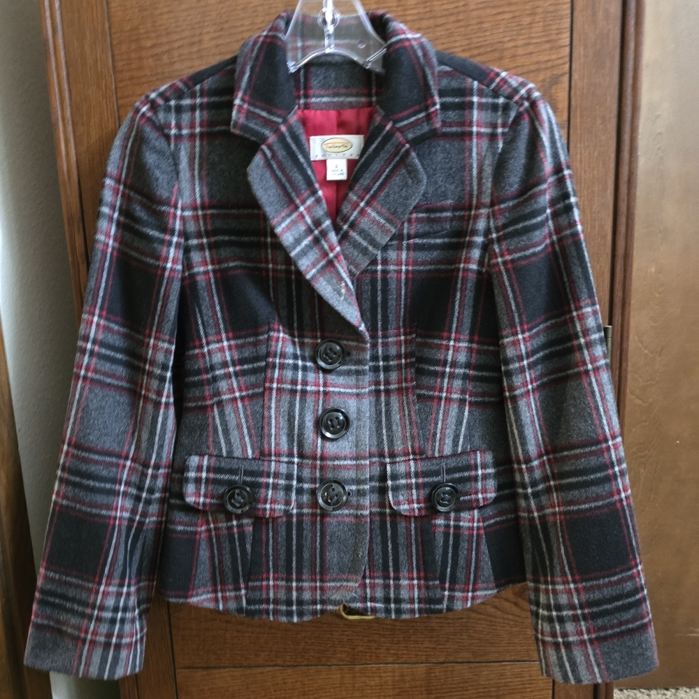 Like new Talbots petite plaid wool coal.